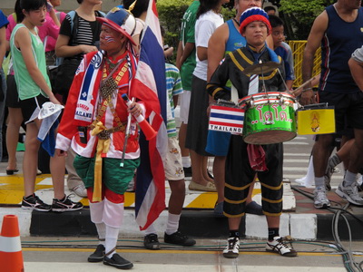 Pattaya Marathon 2010 a musical welcome provided by the band at the Pattaya marathon 2010