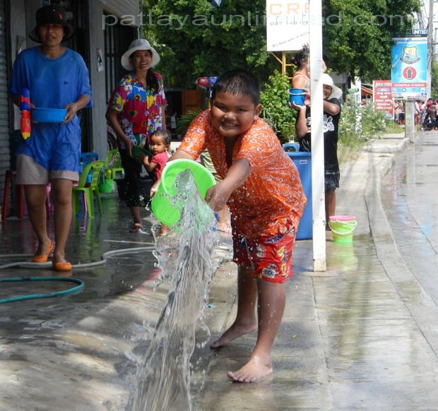 Pattaya Songkran 2012 Throwing water during the Thailand Songkran festival