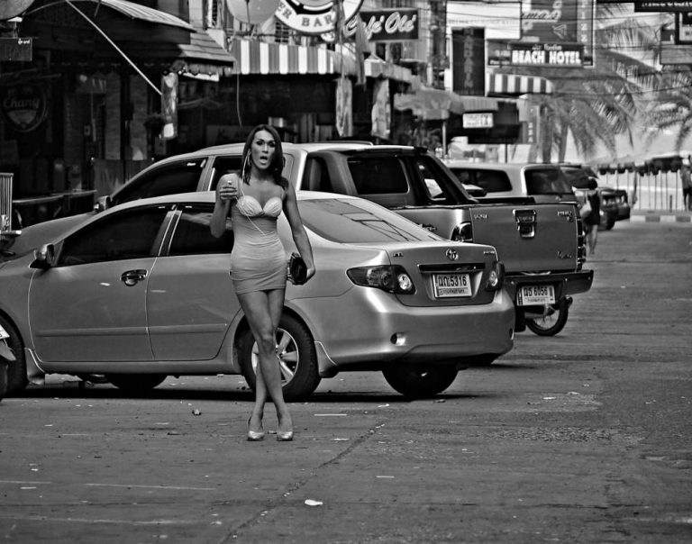 Ladyboy in Soi 6, Pattaya