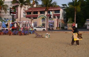 Natural Beach hotel, Pattaya, Thailand