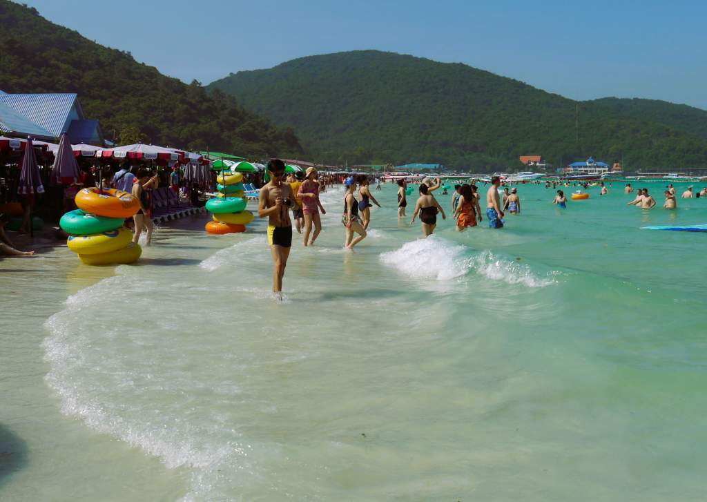 child-friendly beach, Koh Lahn, Pattaya
