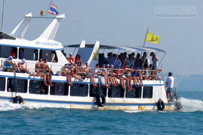 Overcrowded Thailand passenger ferry