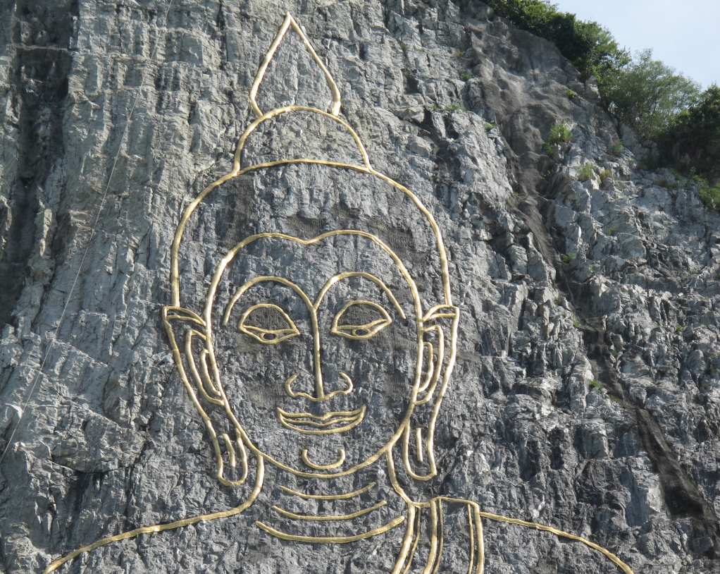 Buddha head at Khao Chi Chan, Pattaya